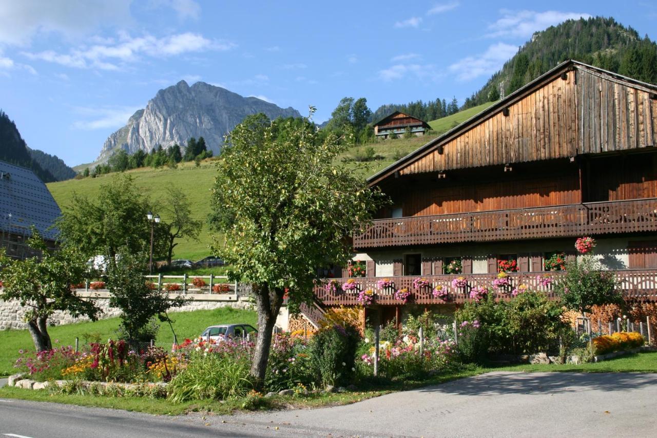 Terra-Beka Lodge Abondance Kültér fotó